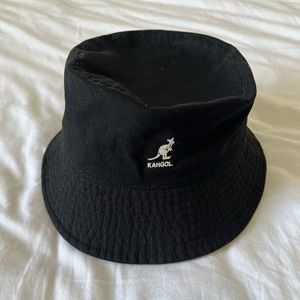 Kangol Logo Bucket Hat: Black - Size XL